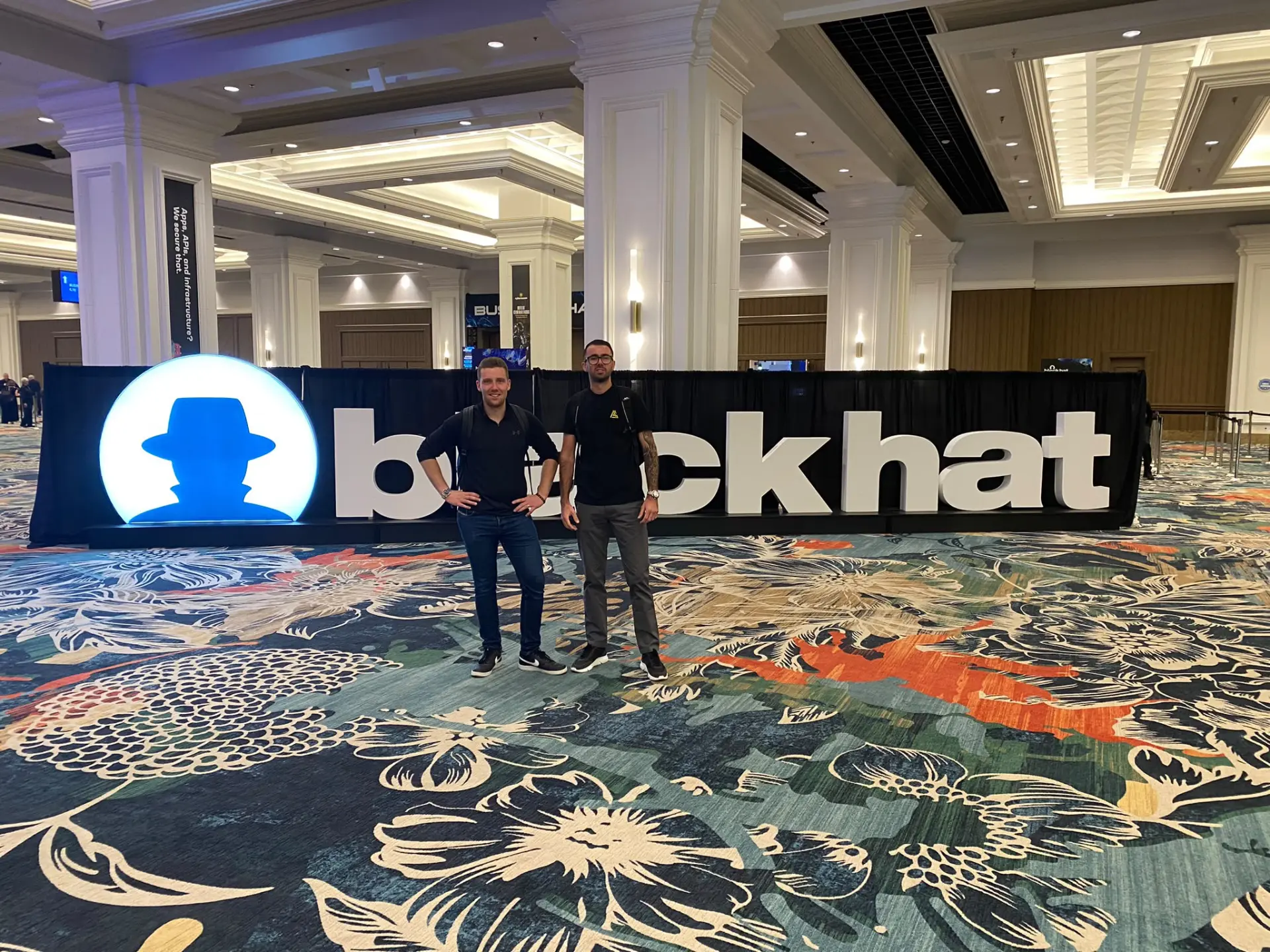 Black Hat — in the room where the market moves